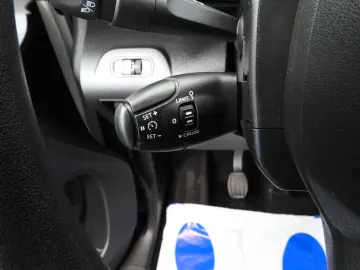TOYOTA PROACE CITY KÜHLKASTENWAGEN -15C STROMVERSORGUNG