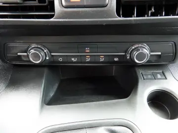TOYOTA PROACE CITY KÜHLKASTENWAGEN -15C STROMVERSORGUNG