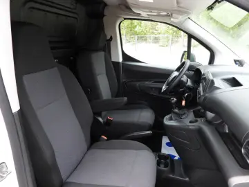 TOYOTA PROACE CITY KÜHLKASTENWAGEN -15C STROMVERSORGUNG
