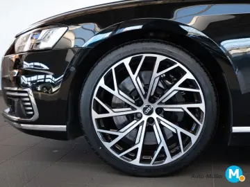 AUDI A8 60 3.0 TFSI e quattro HD Matrix-LED B&O Kamera