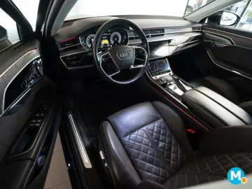 AUDI A8 60 3.0 TFSI e quattro HD Matrix-LED B&O Kamera