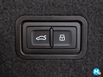 AUDI A8 60 3.0 TFSI e quattro HD Matrix-LED B&O Kamera