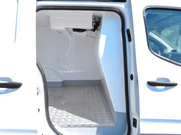 TOYOTA PROACE CITY KÜHLKASTENWAGEN -15C STROMVERSORGUNG