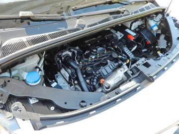 TOYOTA PROACE CITY KÜHLKASTENWAGEN -15C STROMVERSORGUNG