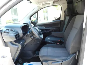 TOYOTA PROACE CITY KÜHLKASTENWAGEN -15C STROMVERSORGUNG