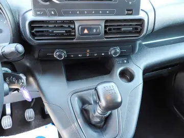 TOYOTA PROACE CITY KÜHLKASTENWAGEN -15C STROMVERSORGUNG