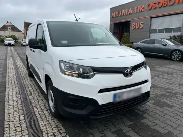 TOYOTA Proace City L2 Long Kühlkastenwagen -10