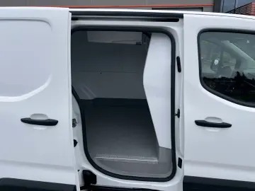 TOYOTA Proace City L2 Long Kühlkastenwagen -10