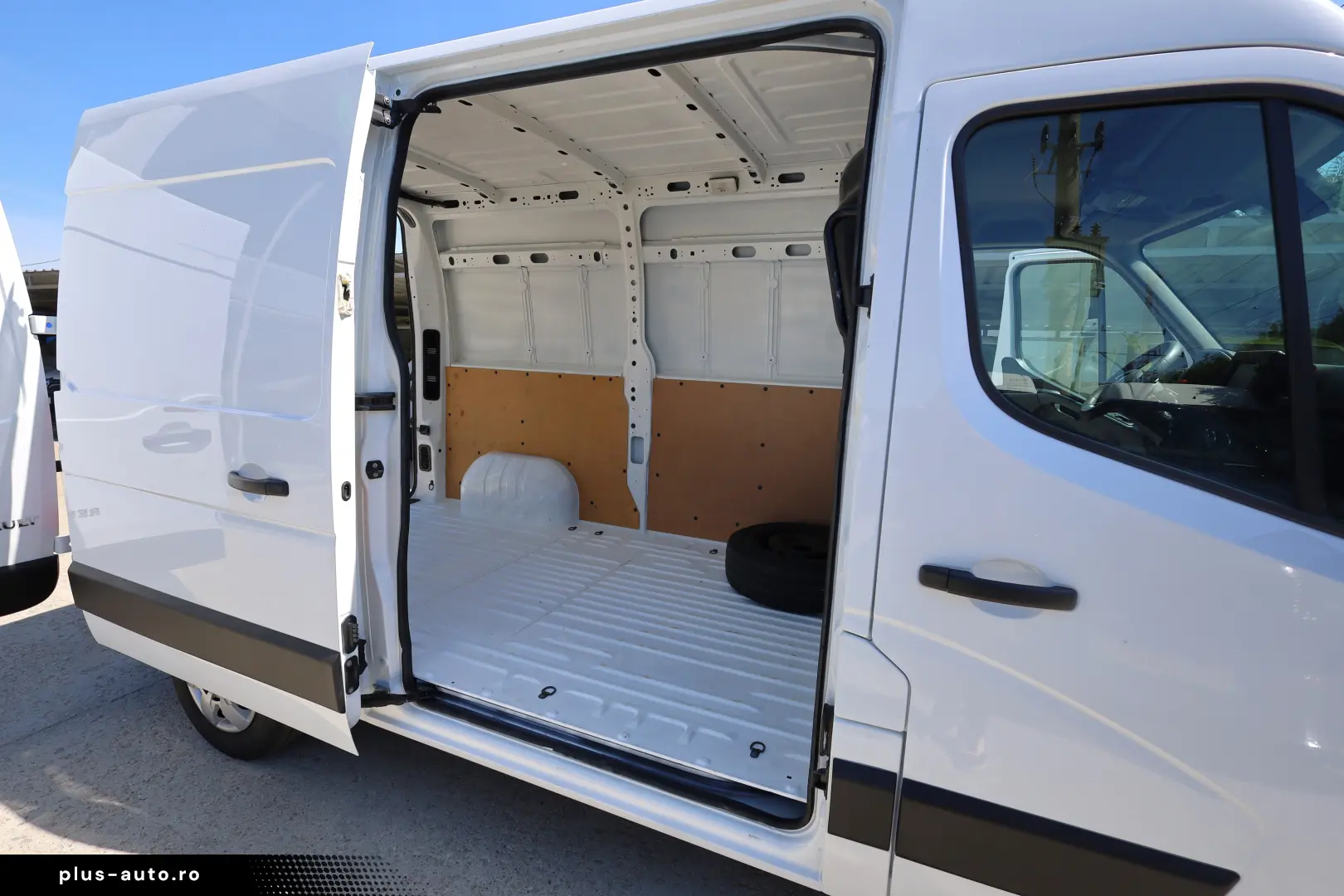 Renault Master L2H2 2.3D 150CP