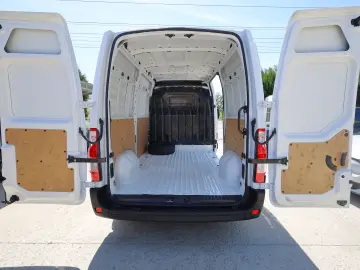 Renault Master L2H2 2.3D 150CP