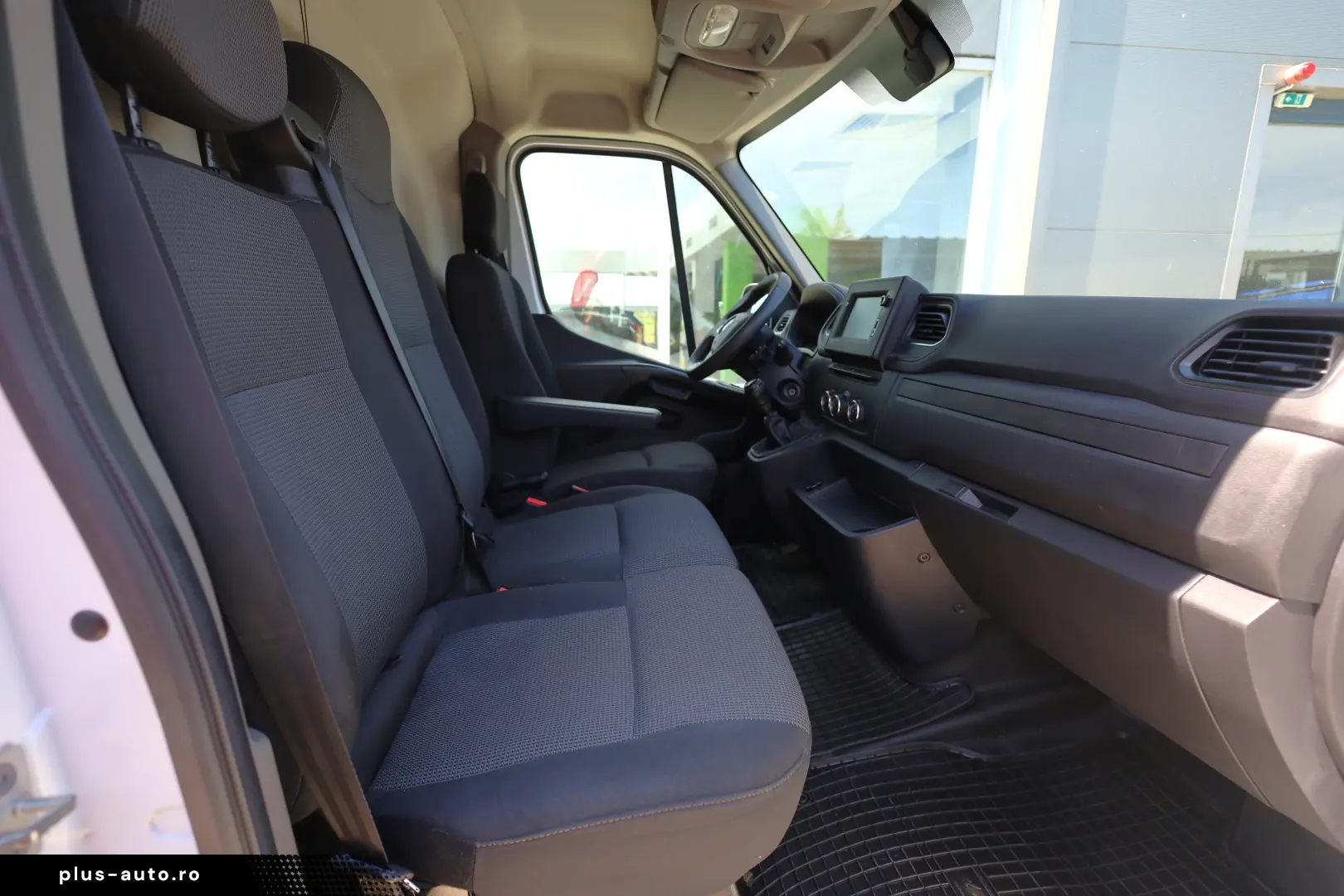 Renault Master L2H2 2.3D 150CP