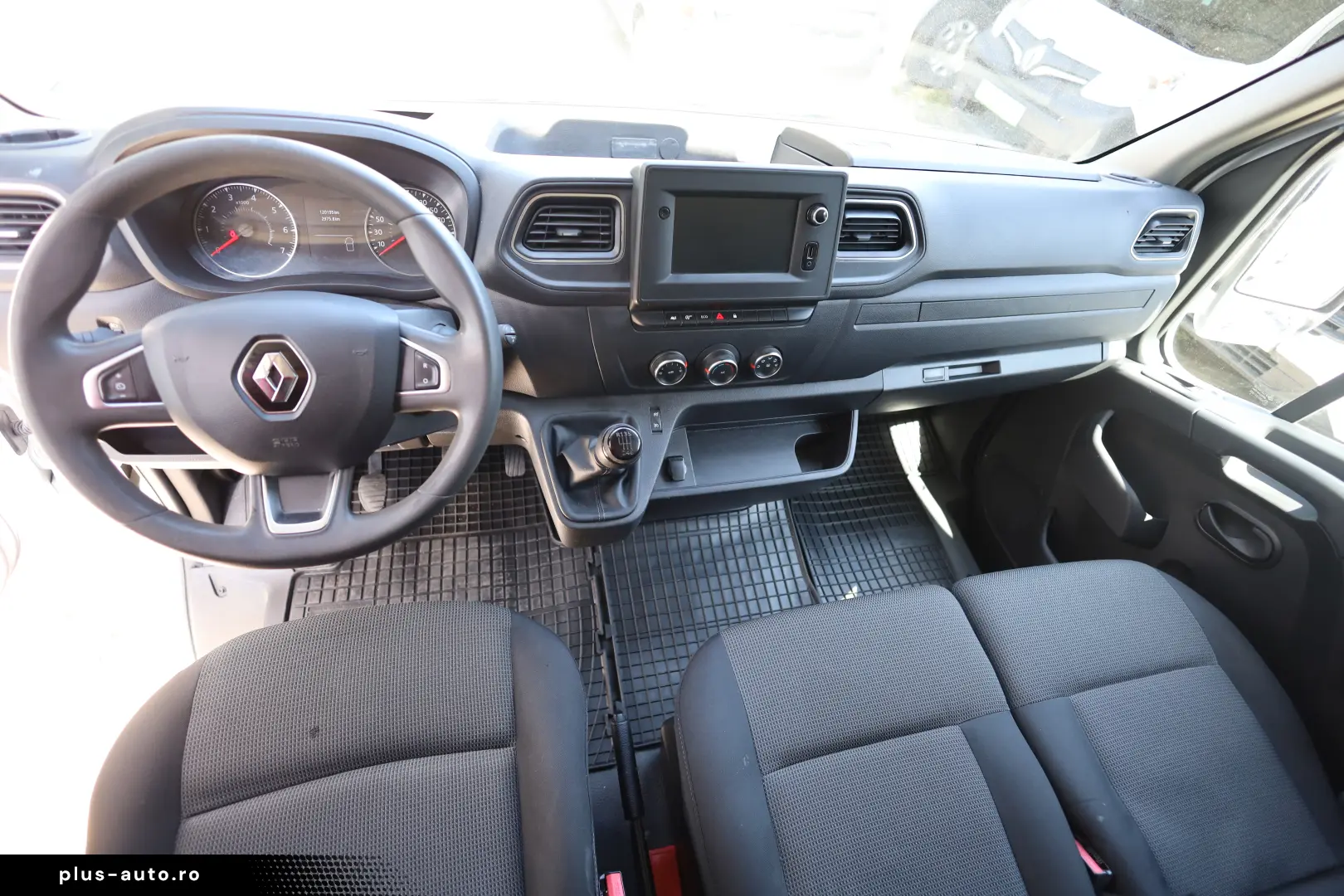 Renault Master L2H2 2.3D 150CP