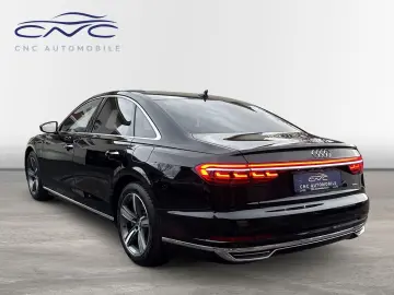 AUDI A8 60 TFSI e quattro B&O Laser Pano OLED HUD