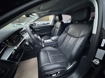 AUDI A8 60 TFSI e quattro B&O Laser Pano OLED HUD