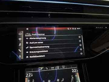 AUDI A8 60 TFSI e quattro B&O Laser Pano OLED HUD