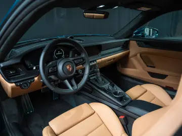 Porsche 911 GT3 Touring Paket    PTS