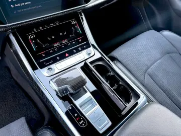 Audi Q7 50 TDI S-LINE QUATTRO COMPETITION
