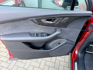 Audi Q7 50 TDI S-LINE QUATTRO COMPETITION