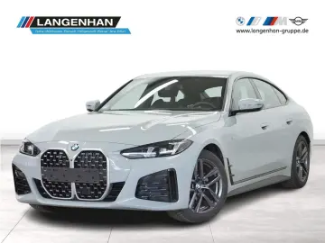 BMW 420i    M Sport LED LC Prof 360  SHZ PDC Tempo