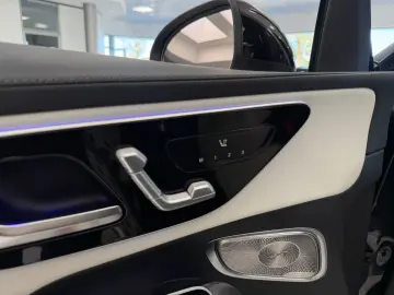 MERCEDES-BENZ GLC 300 e 4M AMG