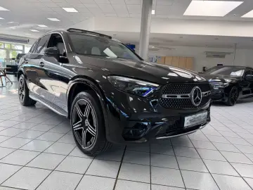MERCEDES-BENZ GLC 300 e 4M AMG