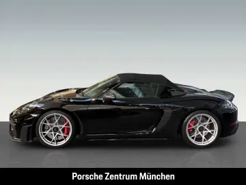 Porsche 718 Spyder RS
