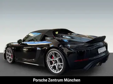Porsche 718 Spyder RS