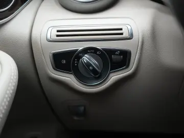 MERCEDES-BENZ GLC 300 4Matic 9G-Tronic AMG