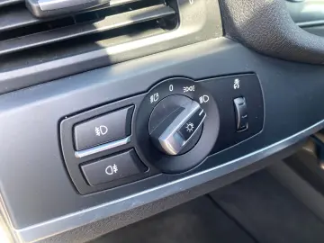 BMW X3 2.0D 185CP 4x4 Head Up Xenon Navi Inc sc