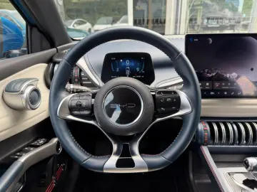 BYD Atto 3 PANO LEDER NAVI LED SHZ DAB ACC 360  WP