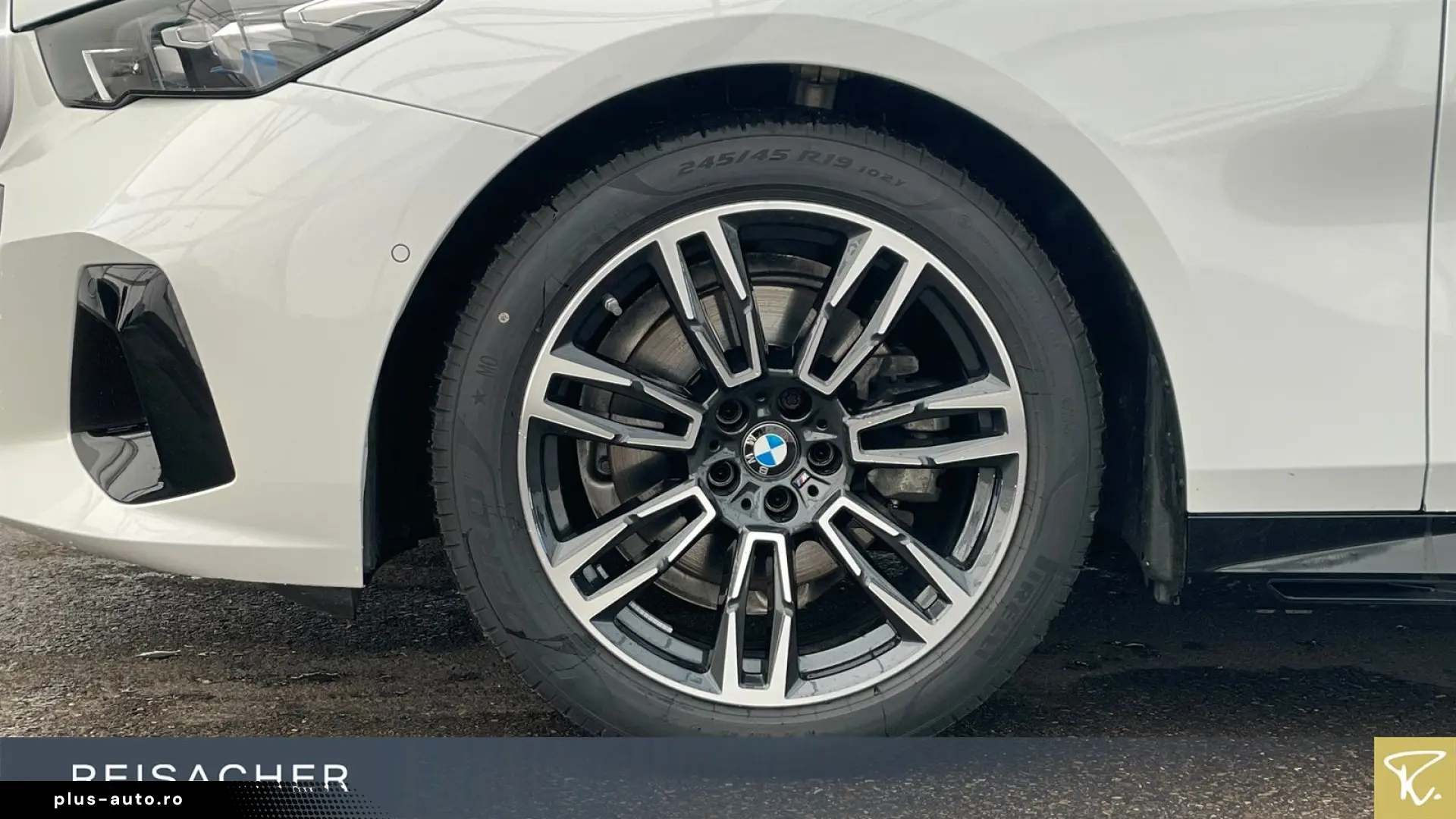 BMW 520i A M-Sport LCPro ACCPro 360  Sitzbelü H&K