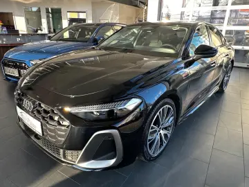 AUDI A5 Lim. 2.0 TFSI edition one  S-Line LED ACC