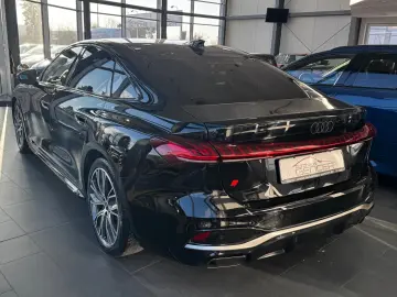 AUDI A5 Lim. 2.0 TFSI edition one  S-Line LED ACC