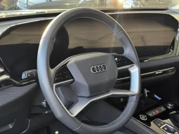 AUDI A5 Lim. 2.0 TFSI edition one  S-Line LED ACC