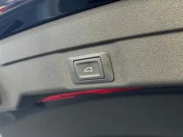 AUDI A5 Lim. 2.0 TFSI edition one  S-Line LED ACC