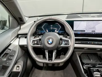 BMW 520i Lim. M Sportpaket AHK Kamera Adapt.LED 1VB