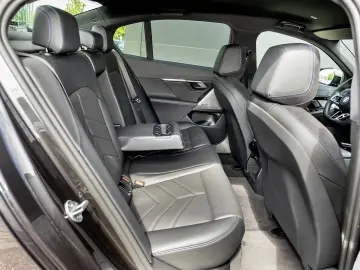 BMW 520i Lim. M Sportpaket AHK Kamera Adapt.LED 1VB