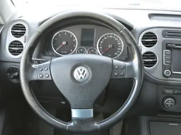 VOLKSWAGEN Tiguan 1.4 TSI 4Motion