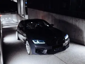 BMW M5 Competition xDrive B&W
