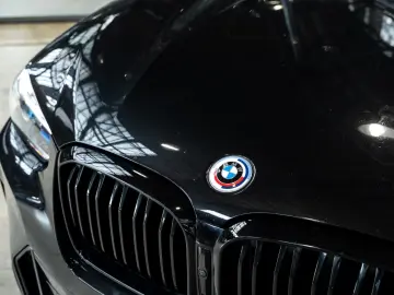 BMW X4 M40i   Harman Kardon   Carbon   Shadow Line