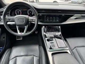 AUDI Q8 50 TDI quattro S-Line