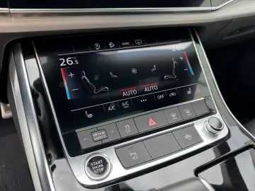 AUDI Q8 50 TDI quattro S-Line