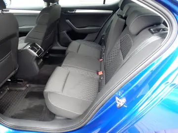 SKODA Superb 1.5 TSI DSG