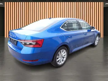 SKODA Superb 1.5 TSI DSG
