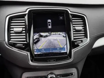 VOLVO XC90 T8 AWD Plus Bright NP 96.740 -  PANO HUD 21