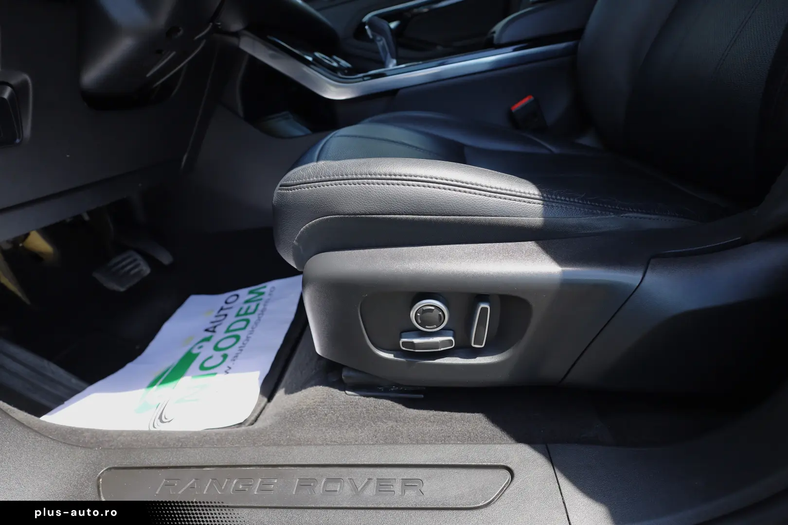 Land Rover Range Rover Evoque 2.0 D R-Dynamic MHEV 4x4
