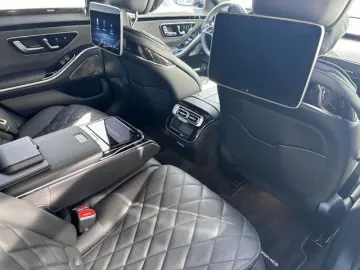 MERCEDES-BENZ S 400 d 4Matic AMG NIGHT PANO DIGITAL …