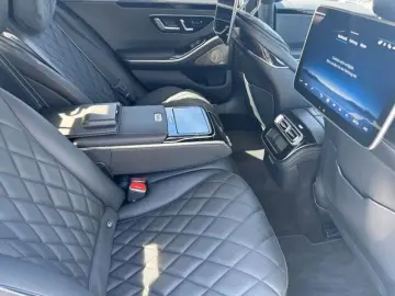 MERCEDES-BENZ S 400 d 4Matic AMG NIGHT PANO DIGITAL …