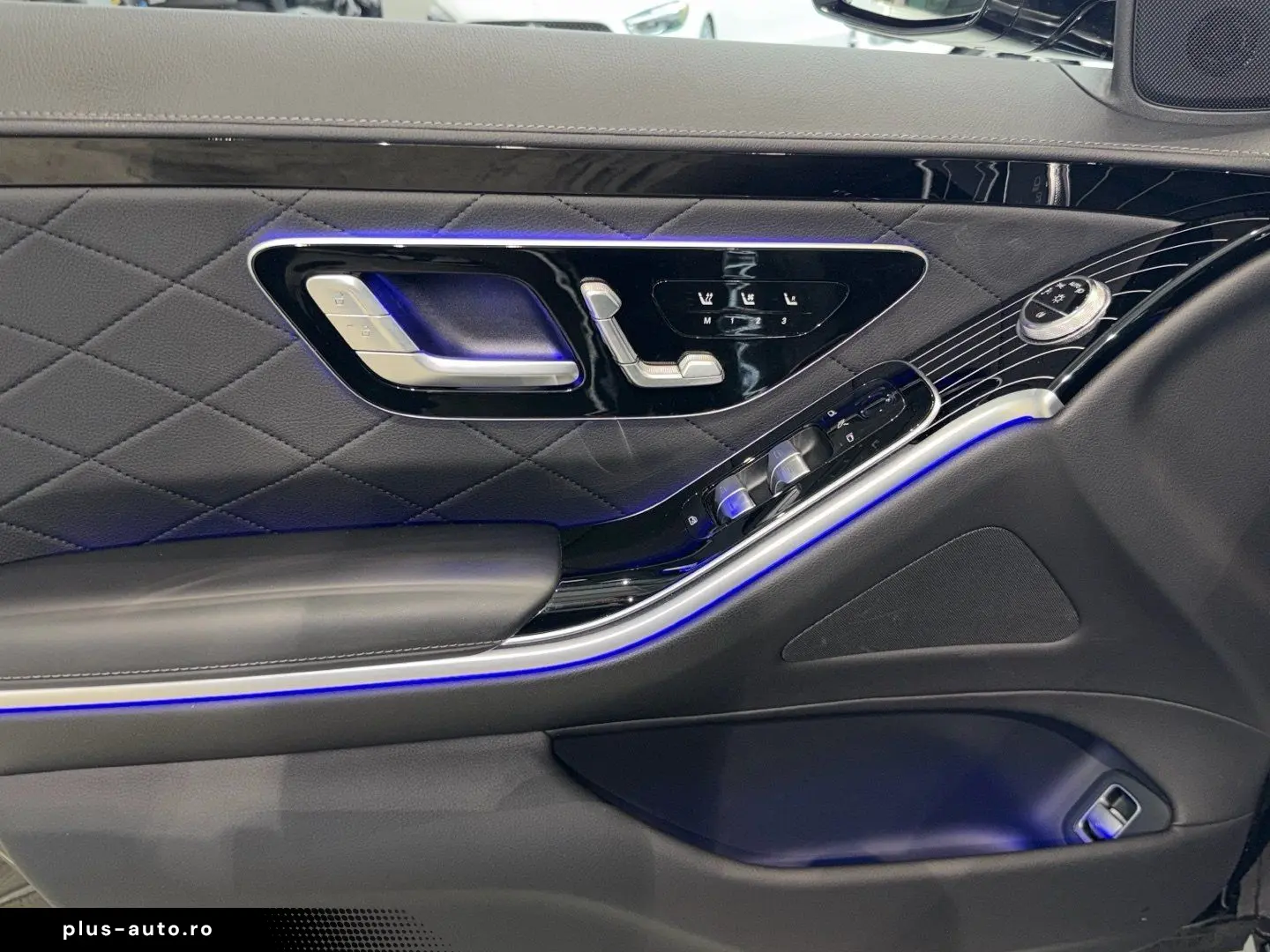 MERCEDES-BENZ S 400 d 4M Digital-Light Distronic HUD 360 -K.
