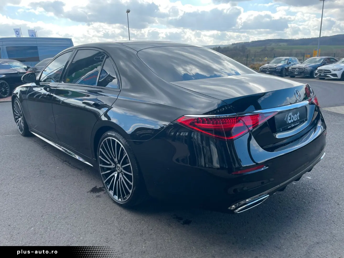 MERCEDES-BENZ S 400 d 4M Lang AMG Burm Pano StdH 3D Fond HUD